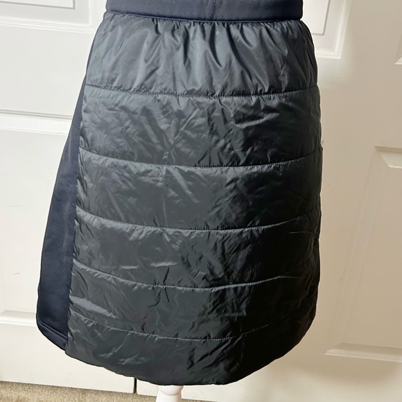 Alp N Rock Dresses & Skirts - Alp N Rock Black Quilted Puff Skirt (size large)